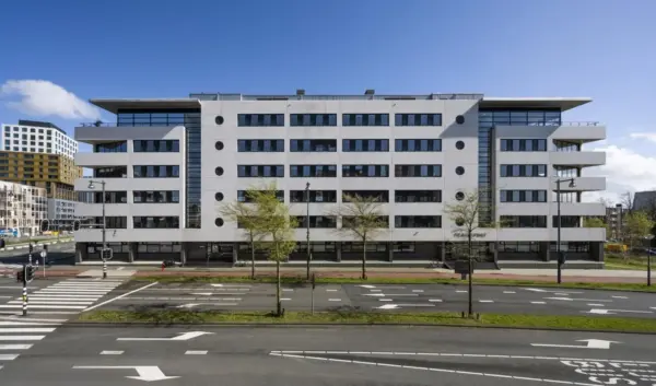 Het P2000-systeem in Amsterdam: Een Cruciaal Communicatiemiddel