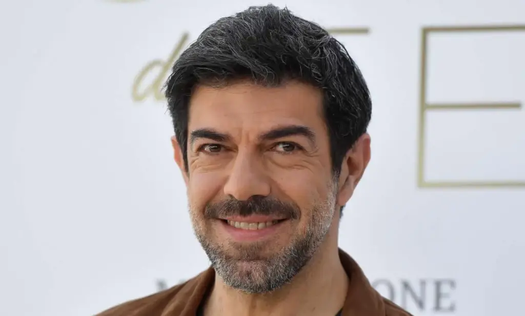 Het Fascinerende Leven van Pierfrancesco Favino