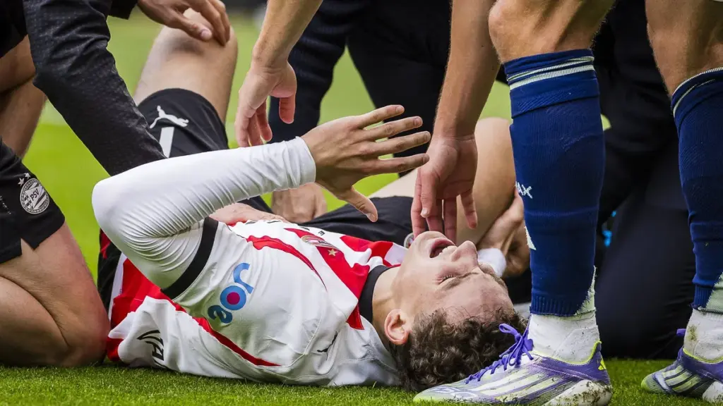 Ruben van Bommel: Herstel na zware knieblessure en focus op toekomst