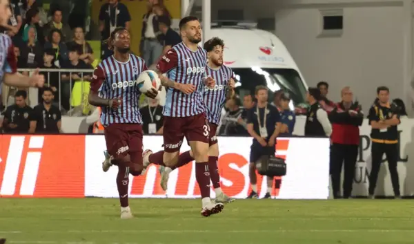 Samsunspor en Trabzonspor: De Duurzame Rivaliteit in het Turkse Voetbal