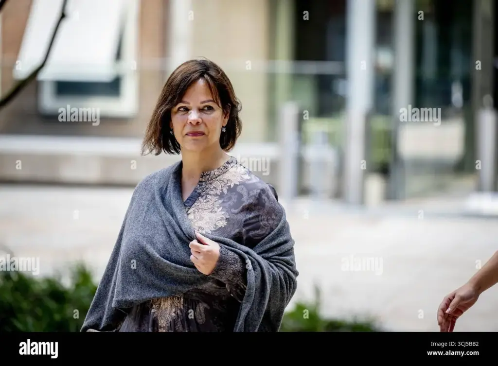 Sandra Palmen: Een Innovatieve Kunstenares in de Spotlight