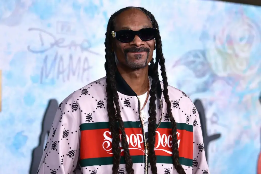 Snoop Dogg: De Impact van een Hip-Hop Legende