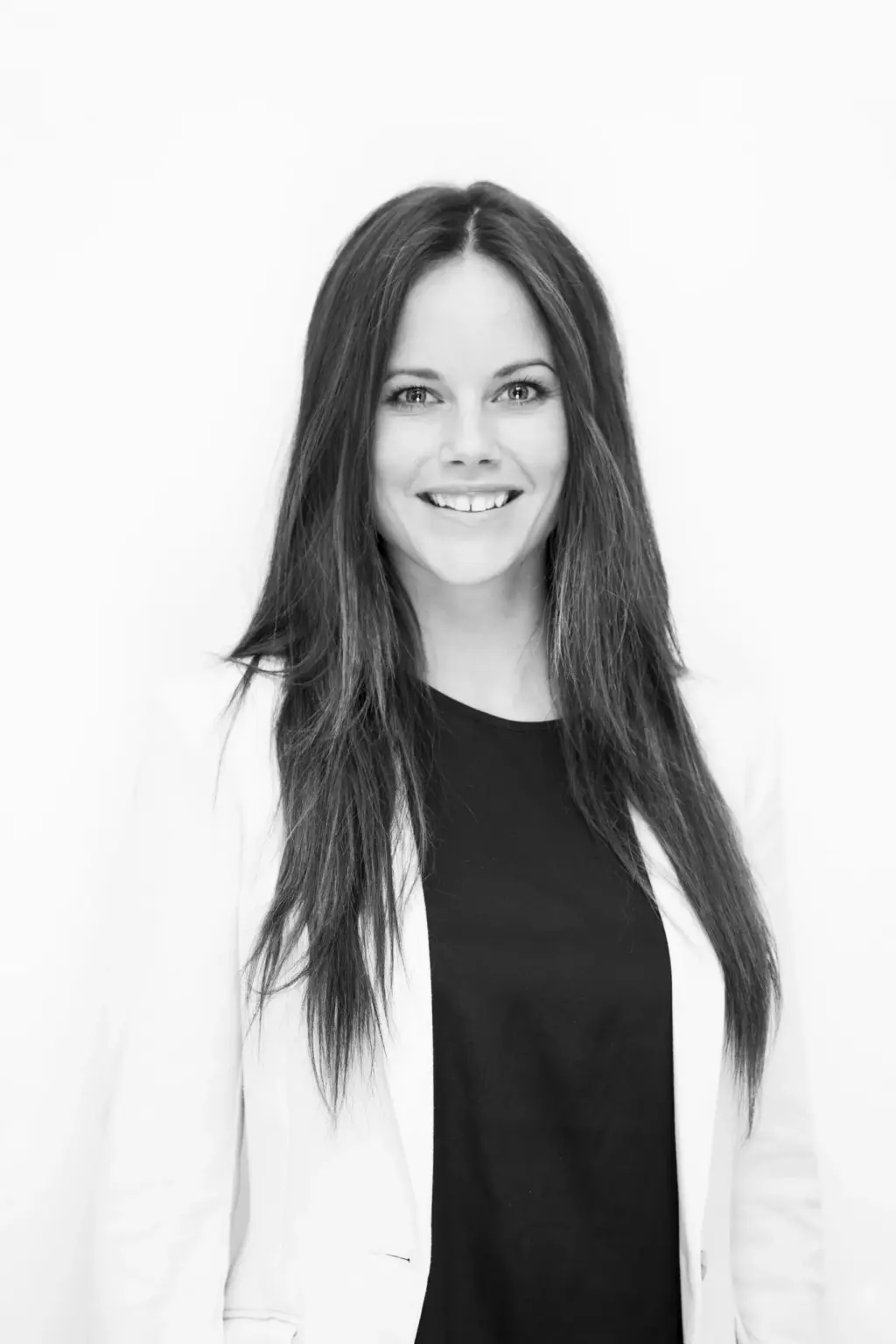 Het Verhaal van Sofia Hellqvist: Van Realityster tot Koningin