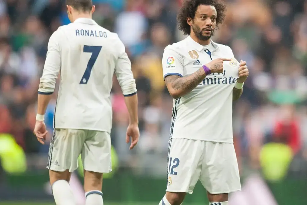 Valencia C. F. neemt het op tegen Real Madrid in Spannende Ontmoeting
