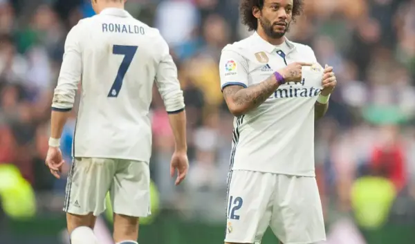 Valencia C. F. neemt het op tegen Real Madrid in Spannende Ontmoeting