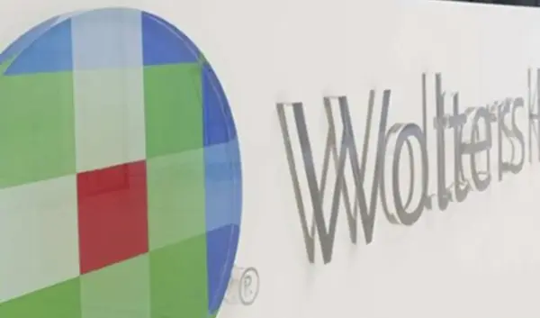 De Invloed van Wolters Kluwer op Informatie en Technologie