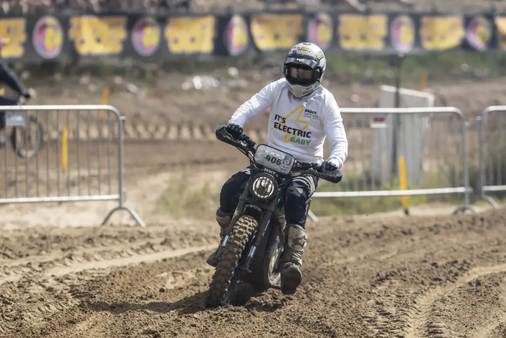 Het Zwarte Cross Festival 2023: Muziek en Duurzaamheid in Focus