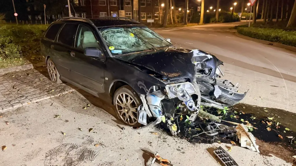 112 harderwijk: Verkeersongeval in Ermelo met alcohol