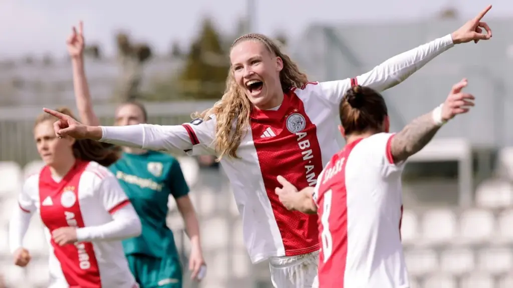 Ajax – PEC Vrouwen: Ajax Vrouwen wint met 1-0