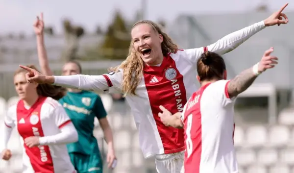 ajax - pec vrouwen — NL news