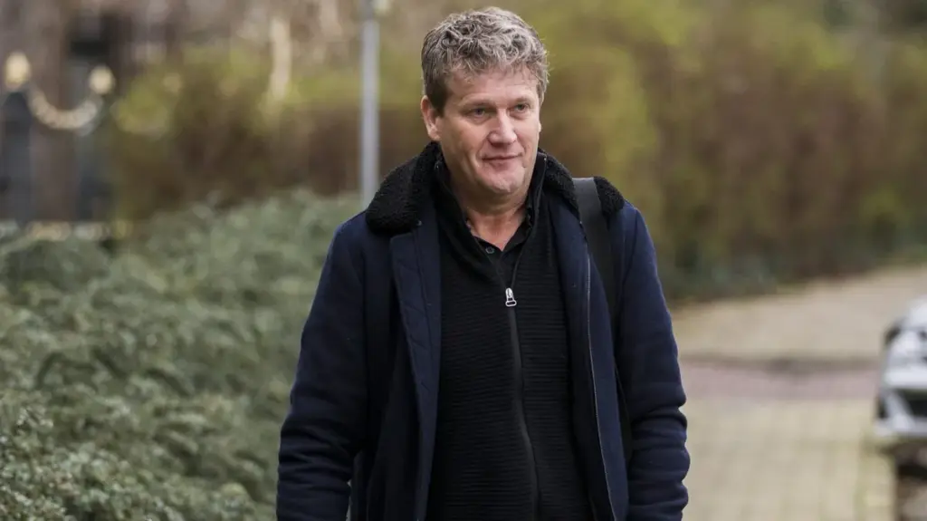 Alberto stegeman confronteert verhuurders in Nederland