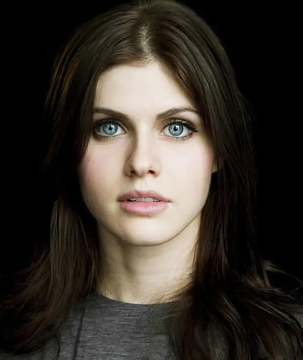 Alexandra Daddario en Andrew Form scheiden na bijna 3 jaar huwelijk