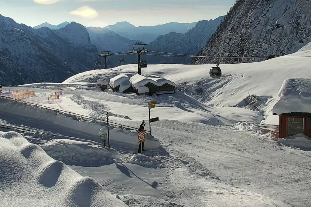 Alpen: Sneeuwval in de : Meer dan 1 meter in 24 uur