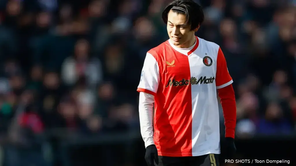 Ayase ueda scoort weer voor Feyenoord na lange droogte