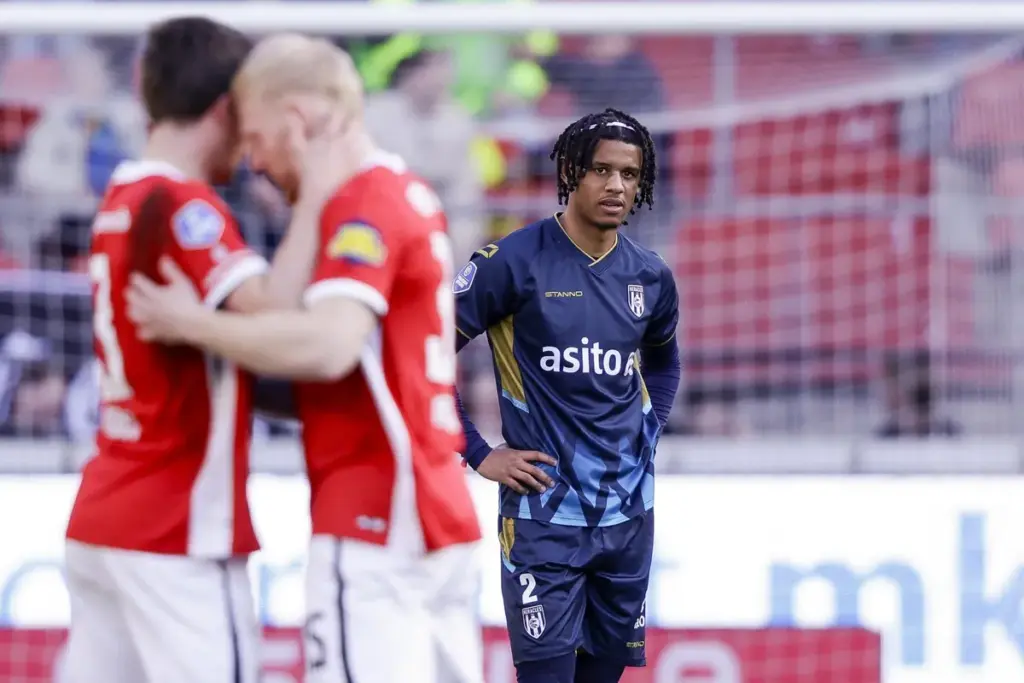 AZ – Heracles: Heracles Almelo verliest met 0-4