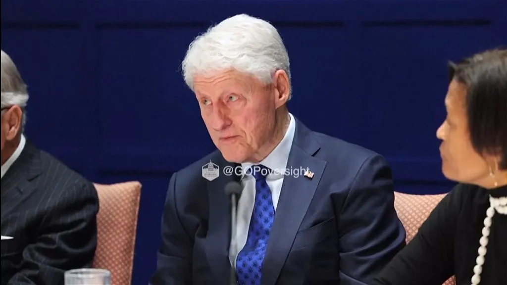 Bill Clinton en Jeffrey Epstein: Wat is er gebeurd?