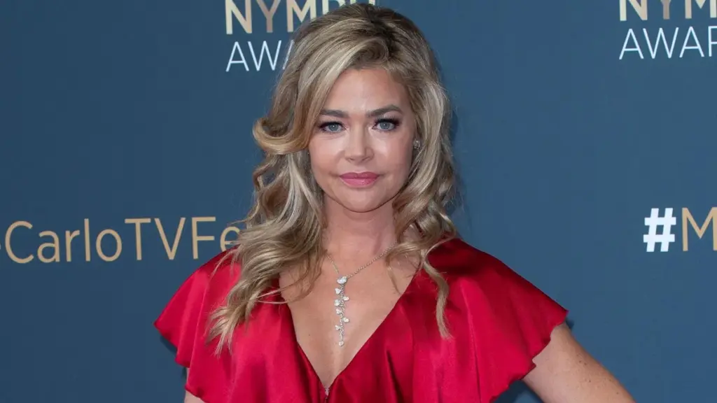 Denise Richards facelift: recente ingreep en reacties