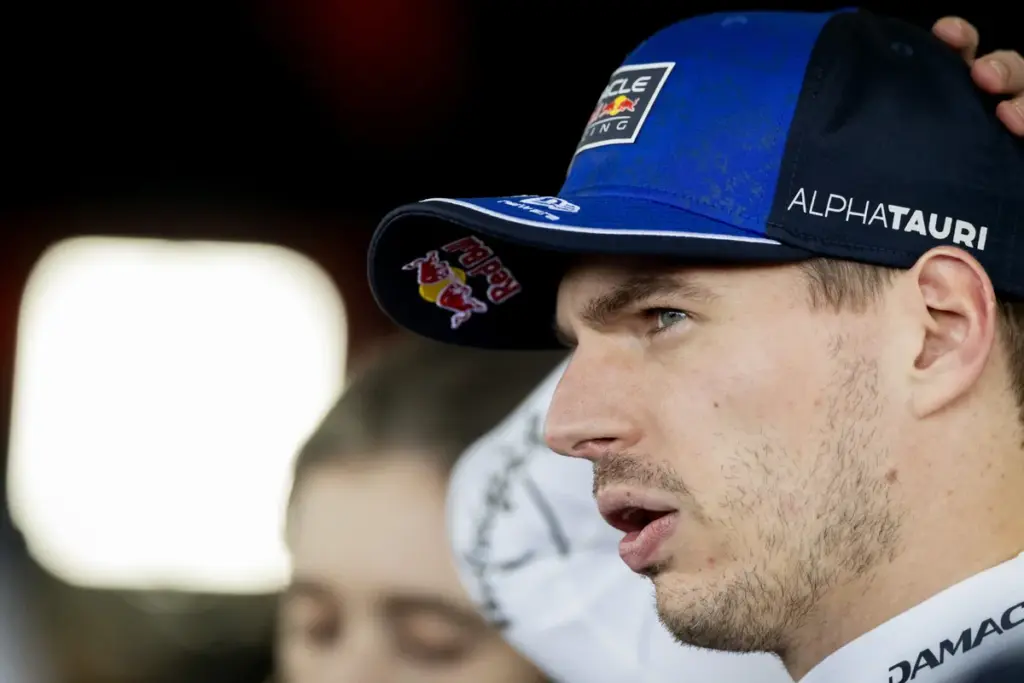 Formule1: Formule 1: Verstappen Crasht Tijdens Kwalificatie in Melbourne