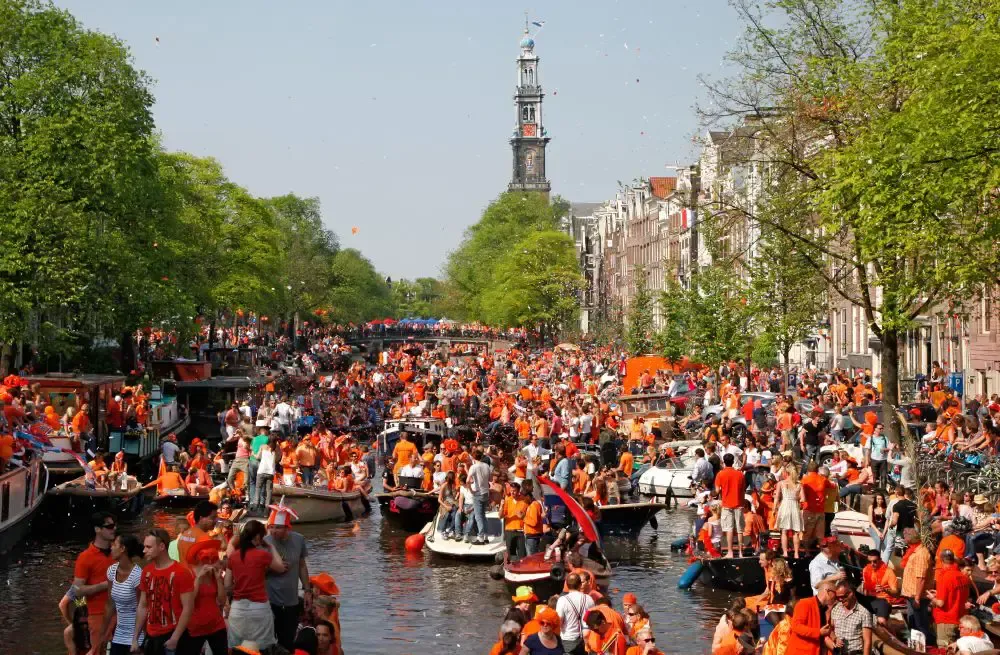 Koningsdag 2026 in Dokkum: Een feestelijke viering