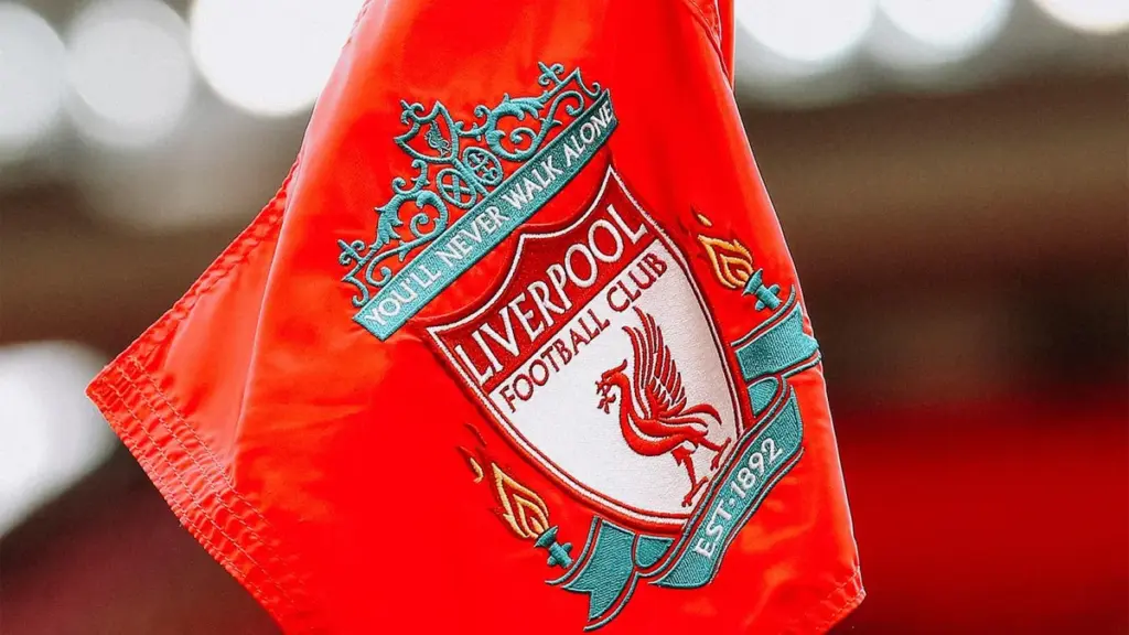 Liverpool fc breidt contract van Ryan Gravenberch uit tot 2032