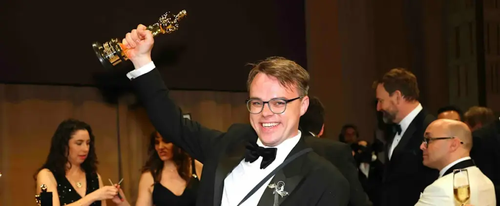 Mr nobody against putin: Mr. Nobody Against Putin wint Oscar voor beste documentaire
