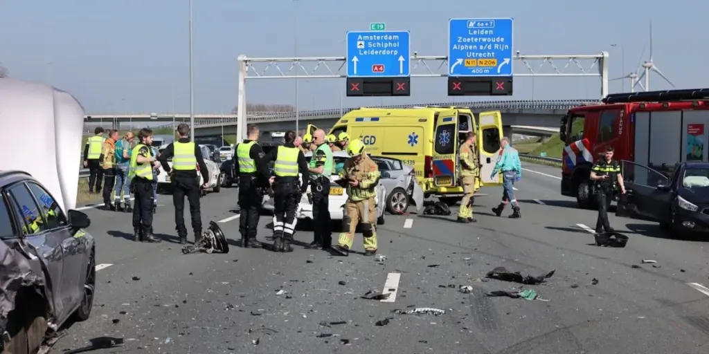 Ongeluk A4 vandaag: zes auto’s betrokken bij ongeval