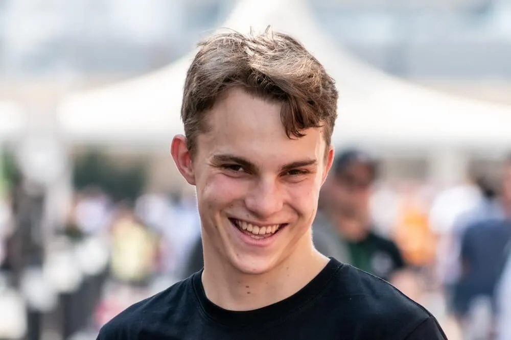 Piastri: Oscar  betrokken bij crash voor de Grand Prix van Australië