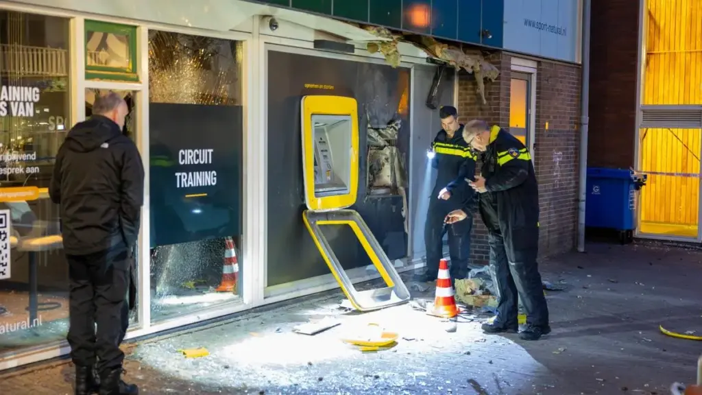 Plofkraak Landsmeer: Explosie bij Geldautomaat
