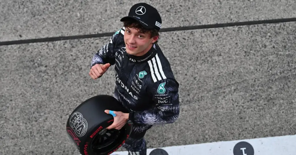 Stand F1: Kimi Antonelli leidt na overwinning in Japan
