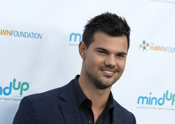 Taylor Lautner en zijn vrouw Tay Lautner verwachten hun eerste kind