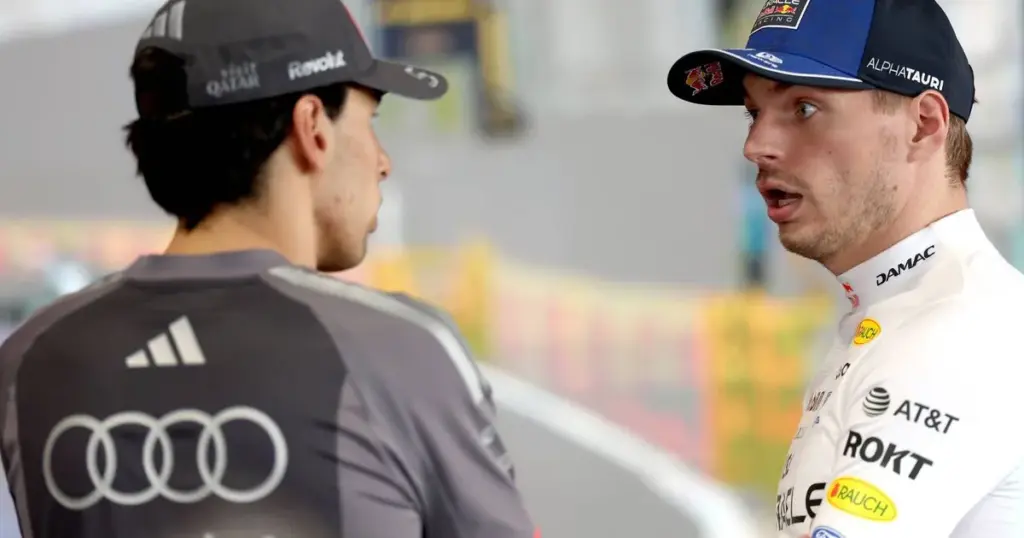 Verstappen: Max  crasht tijdens kwalificatie in Melbourne