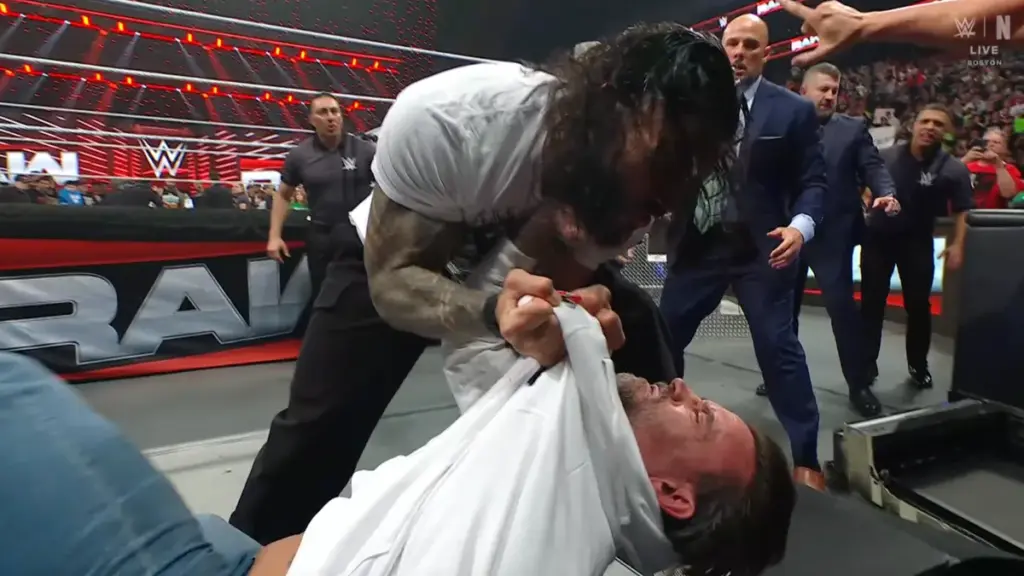 WWE: Jevon Evans maakt indruk tijdens RAW in Boston
