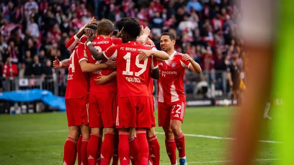 Bayern – Stuttgart: Bayern München wint met 4-2
