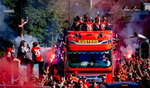 huldiging psv — NL news