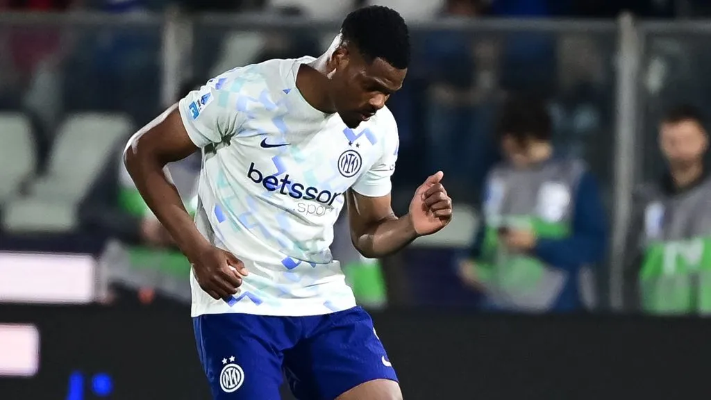 Inter Milan wint van Como met 4-3