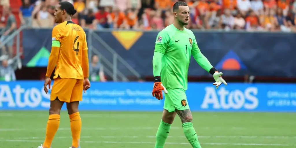 Justin Bijlow: Genoa verlengt contract tot 2029