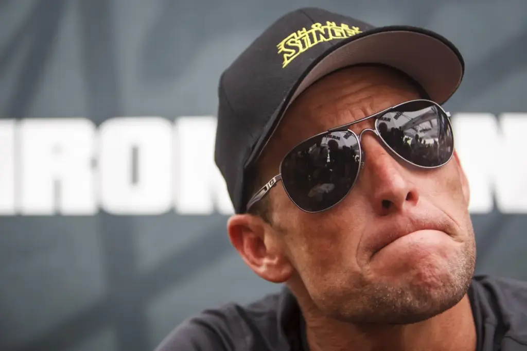 Lance Armstrong over Tadej Pogacar: ‘De beste wielrenner aller tijden’