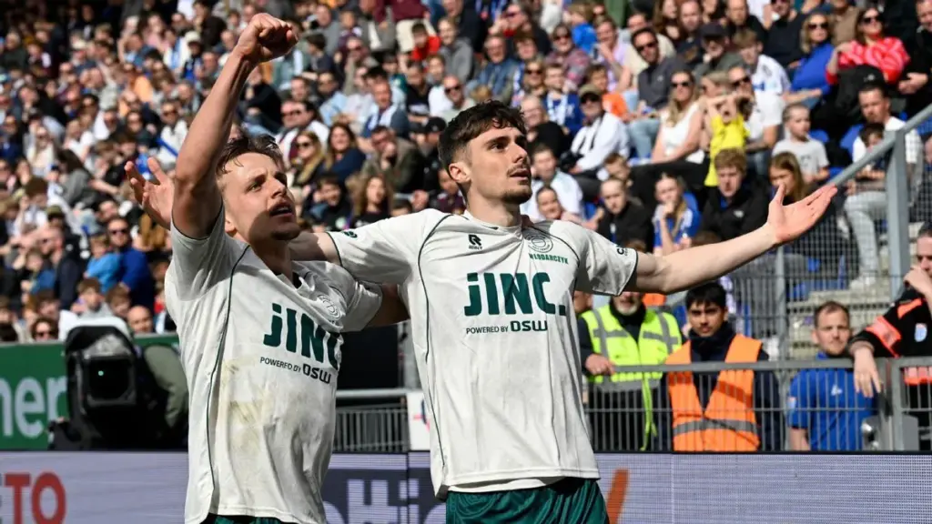 Pec – excelsior: PEC Zwolle – Excelsior eindigt in 2-2 gelijkspel