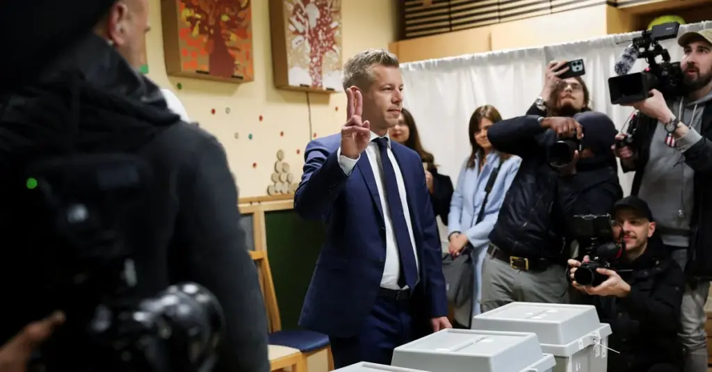 Peter magyar: Péter Magyar wint van Viktor Orbán in Hongarije