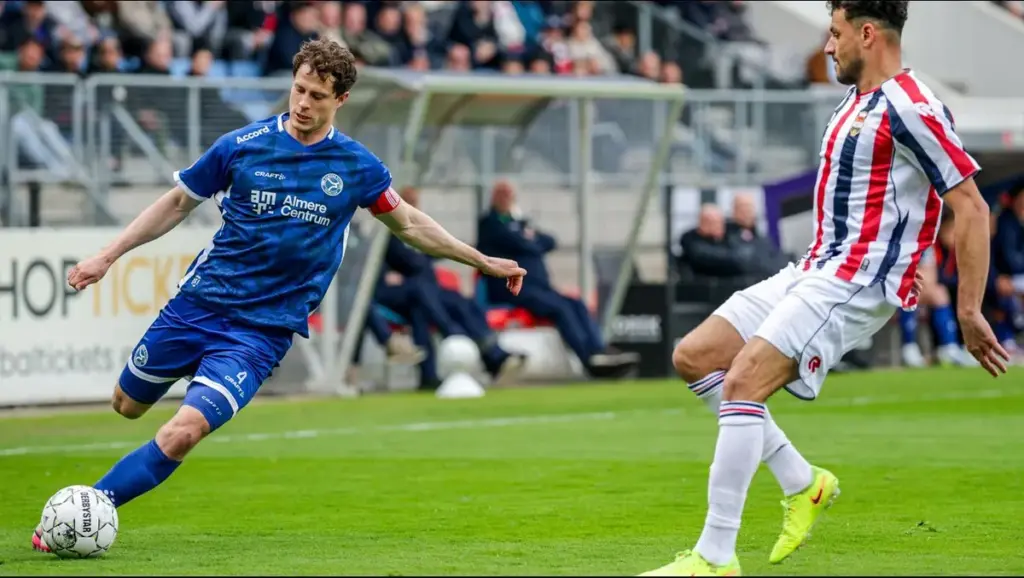 Willem II – Almere: 2-1 overwinning en play-off plek veiliggesteld