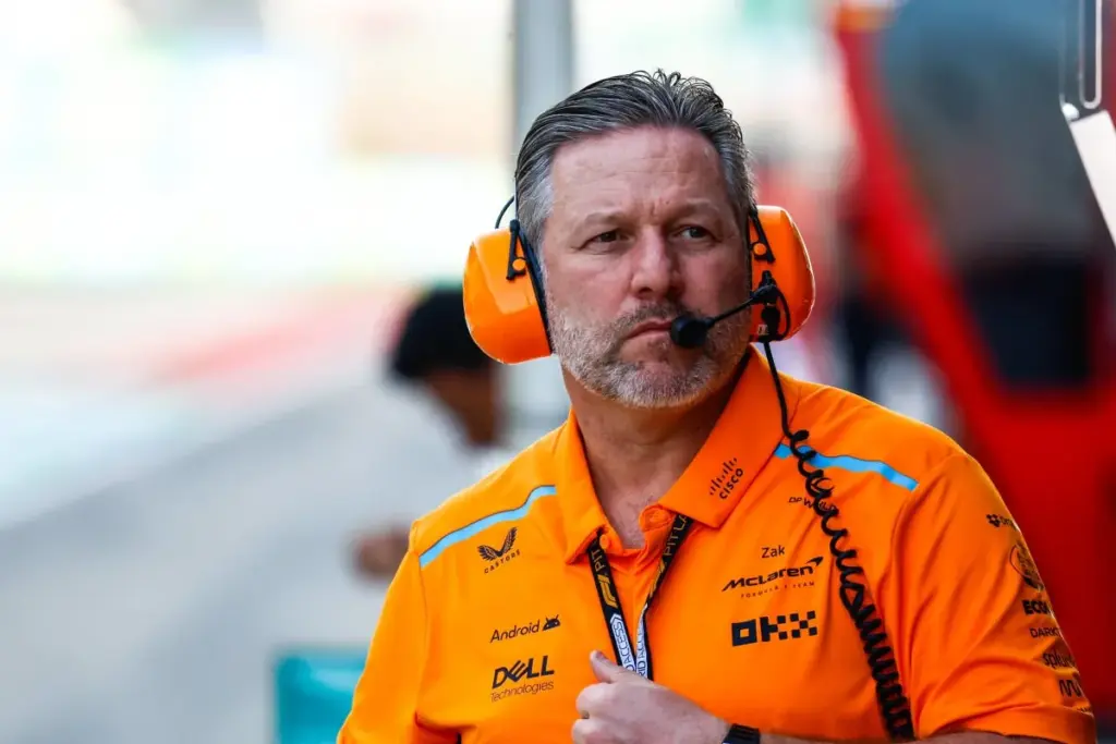 Zak Brown ontkent geruchten over Andrea Stella