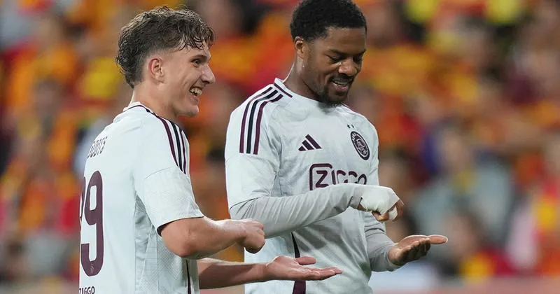 Aanvaller: Chuba Akpom: maakt overstap naar Ipswich Town FC