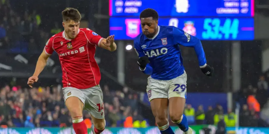 Championship: Ipswich Town’s promotie kan aankoopoptie van Chuba Akpom activeren