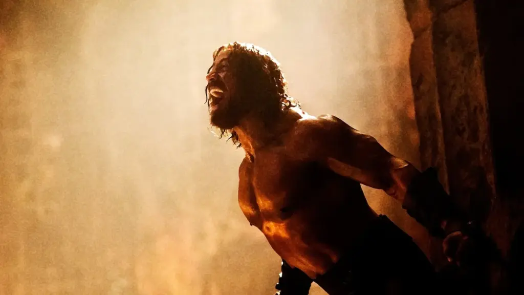 Dwayne Johnson eert Emily Blunt en Stanley Tucci