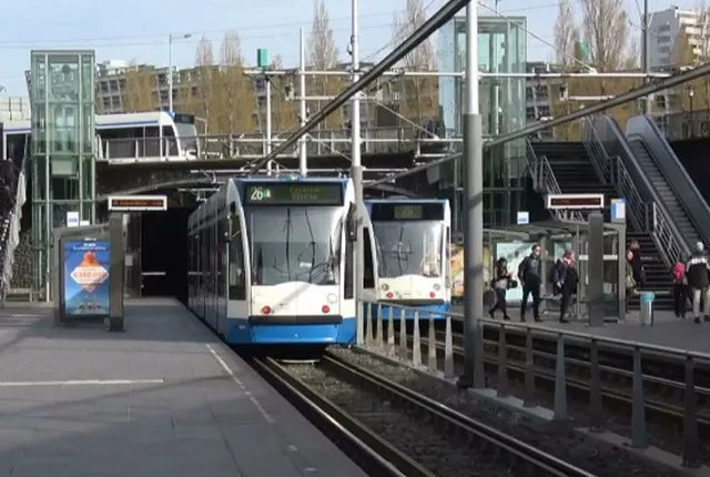 Rijden: De IJtram heeft opnieuw vertraging door technische problemen