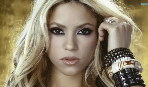 shakira — NL news