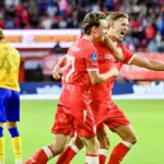 Waarom de gok van Van den Brom bij FC Twente perfect uitpakte tegen DAC 1904 - Tubantia