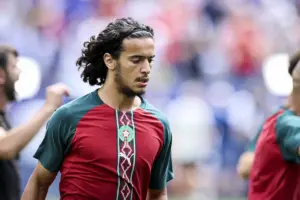 LIVE Transfers | City betaalt 100 miljoen euro voor Ayyoub Bouaddi van Lille