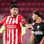 AZ worstelt tegen ADO • PSV geeft zege toch weg tegen Fortuna: 2-2