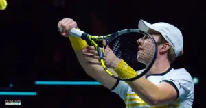 Van de Zandschulp naar vierde ronde US Open na zwaarbevochten zege op Bergs